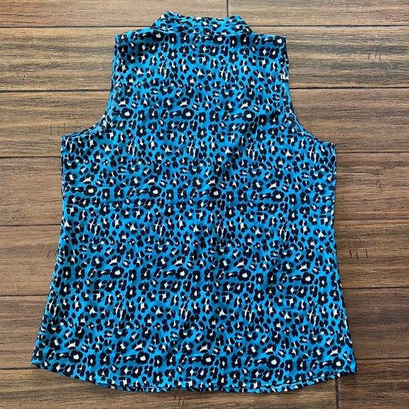NWT Animal Print V-Neck Blouse Tank Top - Picture 5 of 12